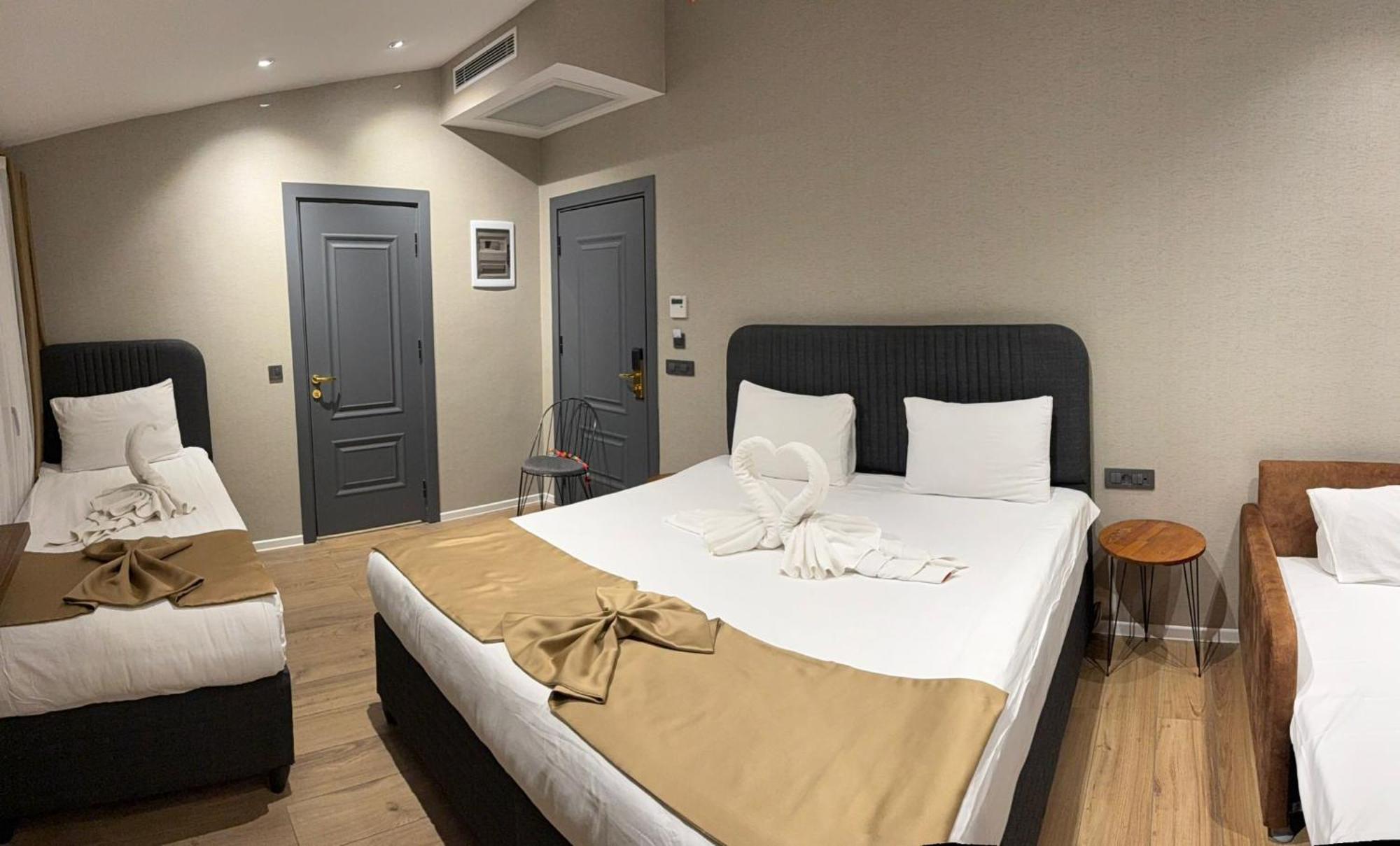 The Omiya Hotel Istanbul Bagian luar foto