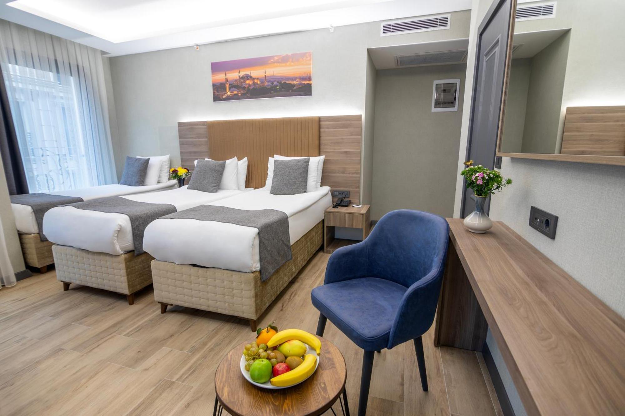 The Omiya Hotel Istanbul Bagian luar foto