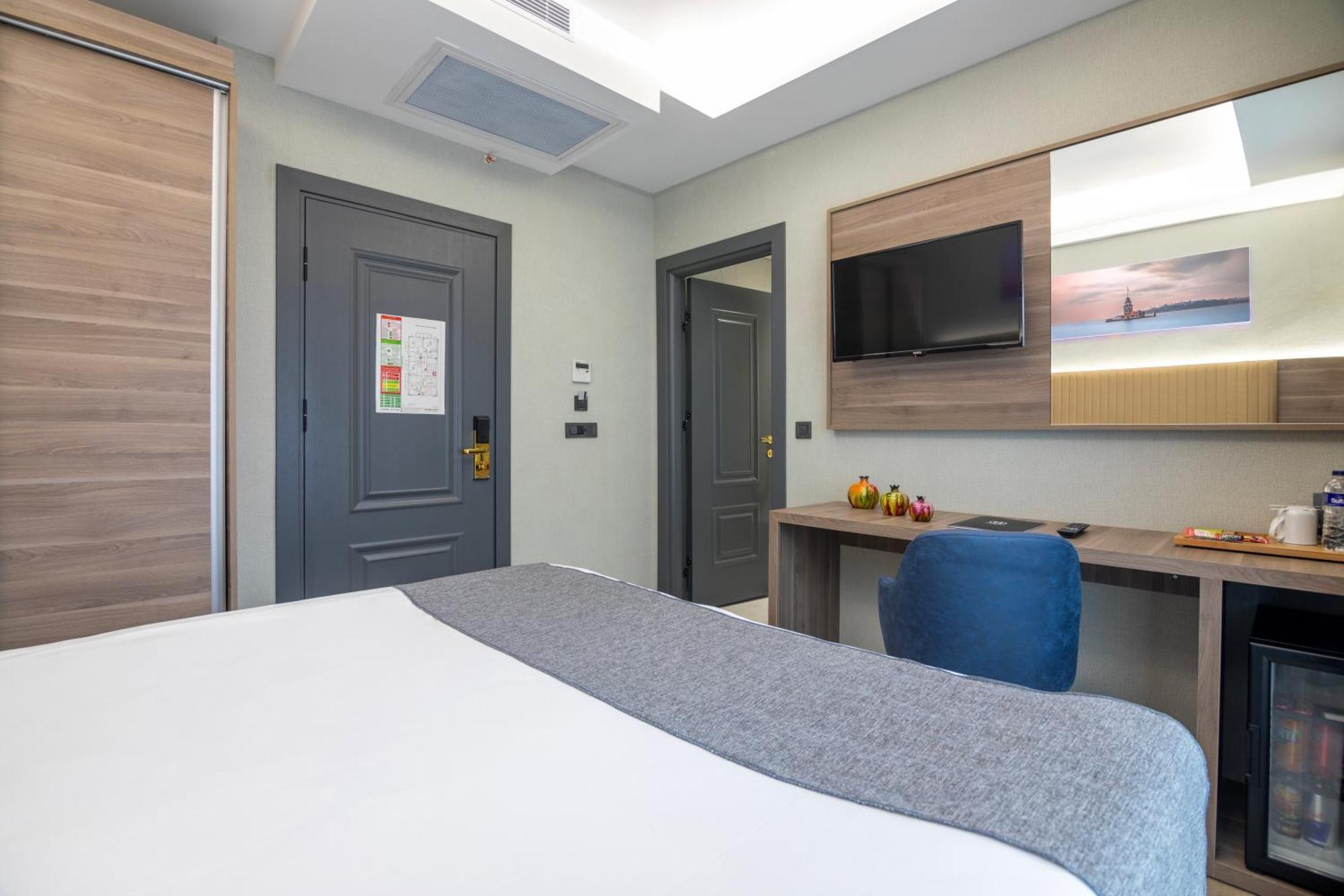 The Omiya Hotel Istanbul Bagian luar foto